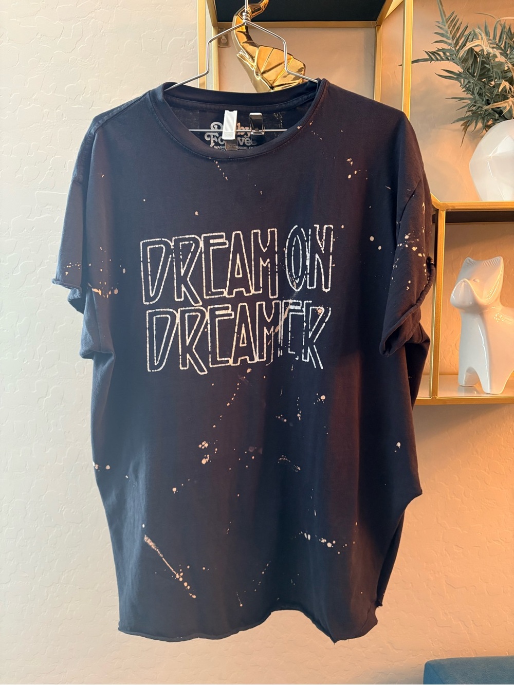 Pebby Forevee side slit Dream On Dreamer Short Sleeve Graphic Tee Large L